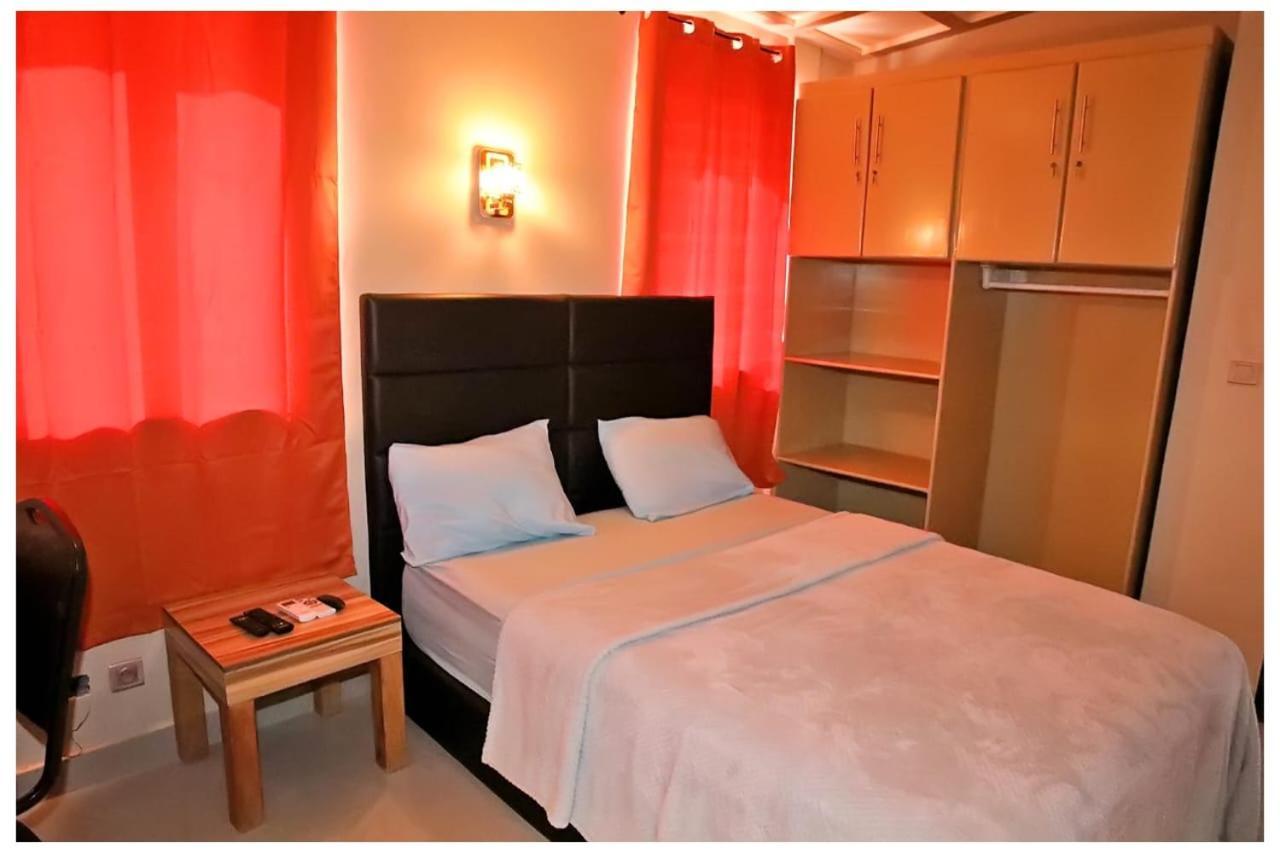 Appartement Oasis Lawafossi à Bobo-Dioulasso Extérieur photo